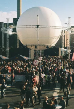 Larisa Kažić, Teja Kogovšek, Alja Košir, Nejc Lebar - Wastelands Stage, Flow festival